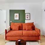 Modern Studio With Ac - 2P- Sacre-C Ur